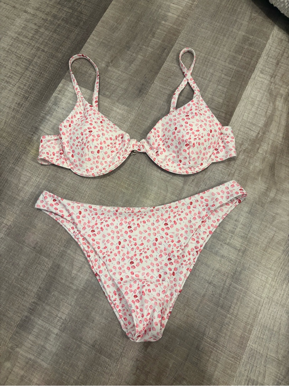 SHEIN Pink Floral Underwire Bikini Set